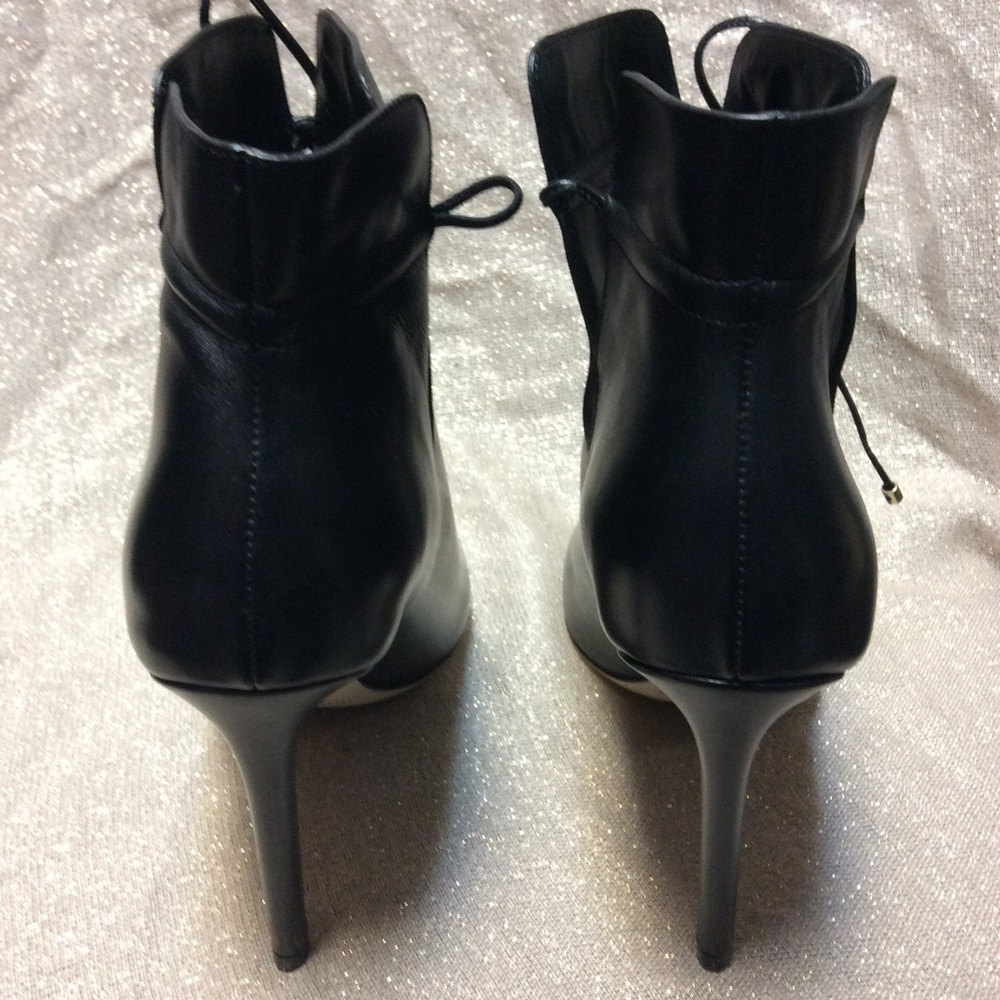 Jimmy Choo Murphy Cutout Leather Ankle Booties Blk - Picture 6 of 7